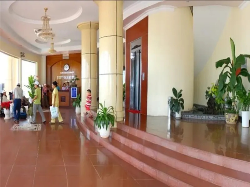 Thuy Van Hotel