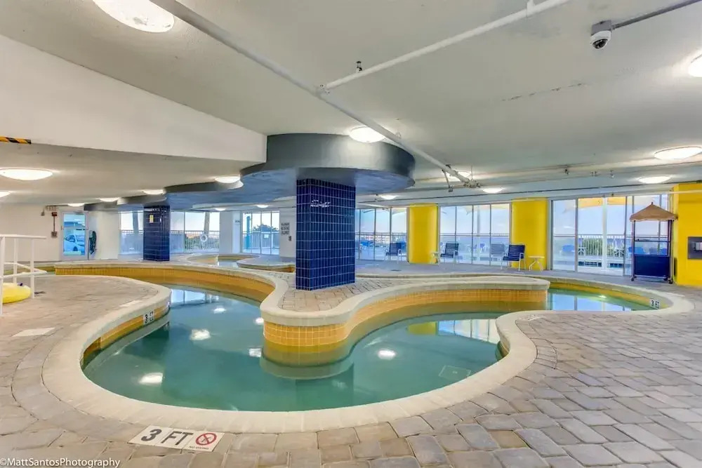Seaside Resort 902