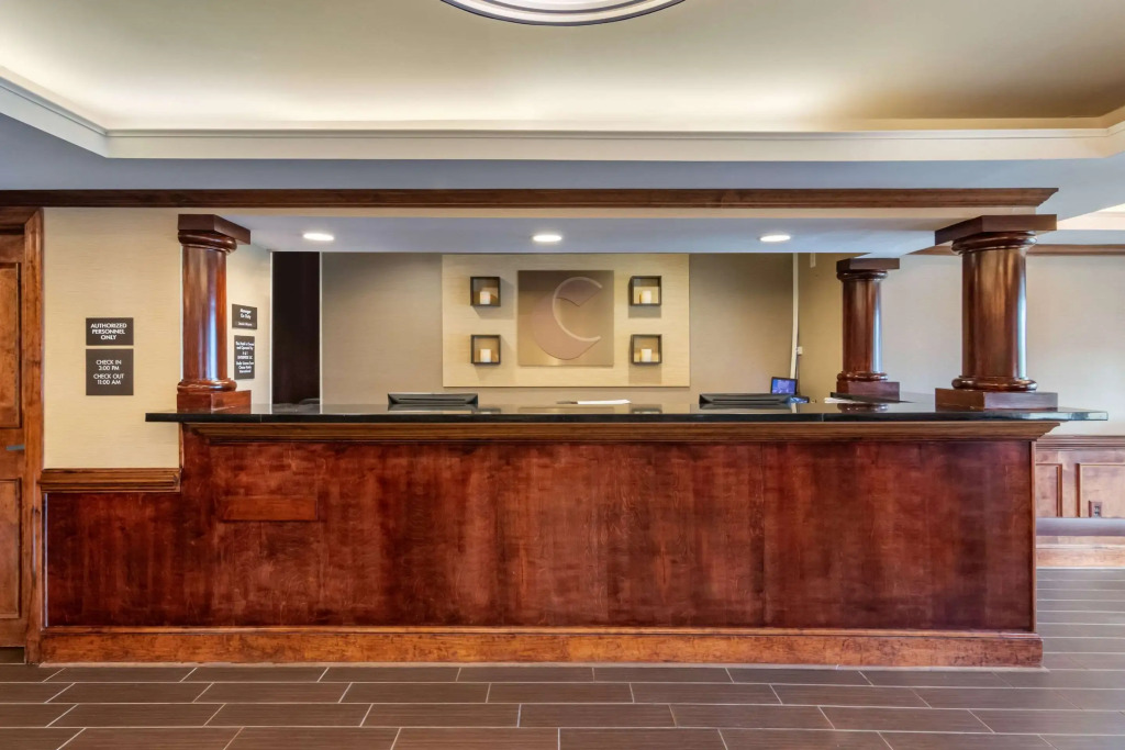 Comfort Inn & Suites South Hill I-85