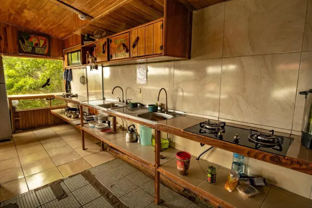 Hostel La Suerte