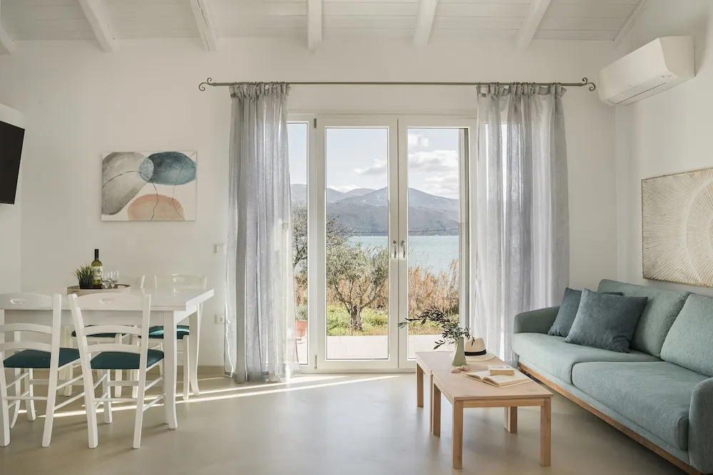 Apollonides Seafront Villa1 Aoede