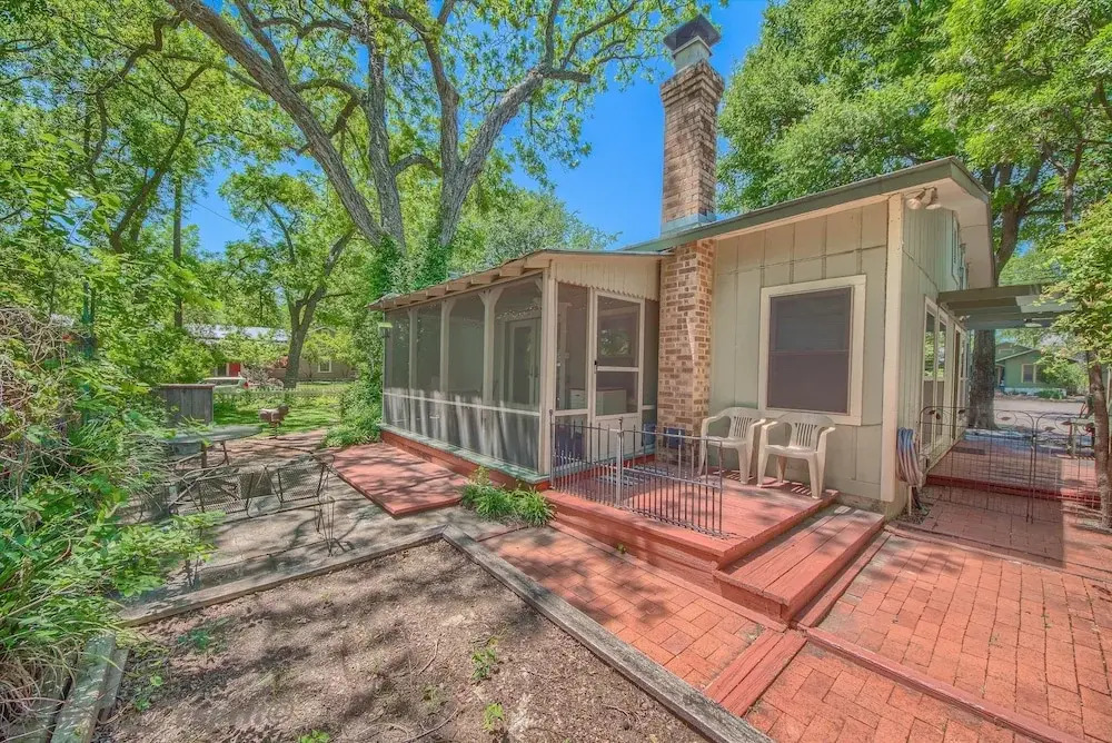 Carl Bellmer TS 360 - 2 Br Home
