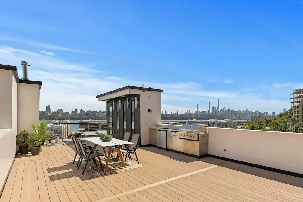 Hudson Views