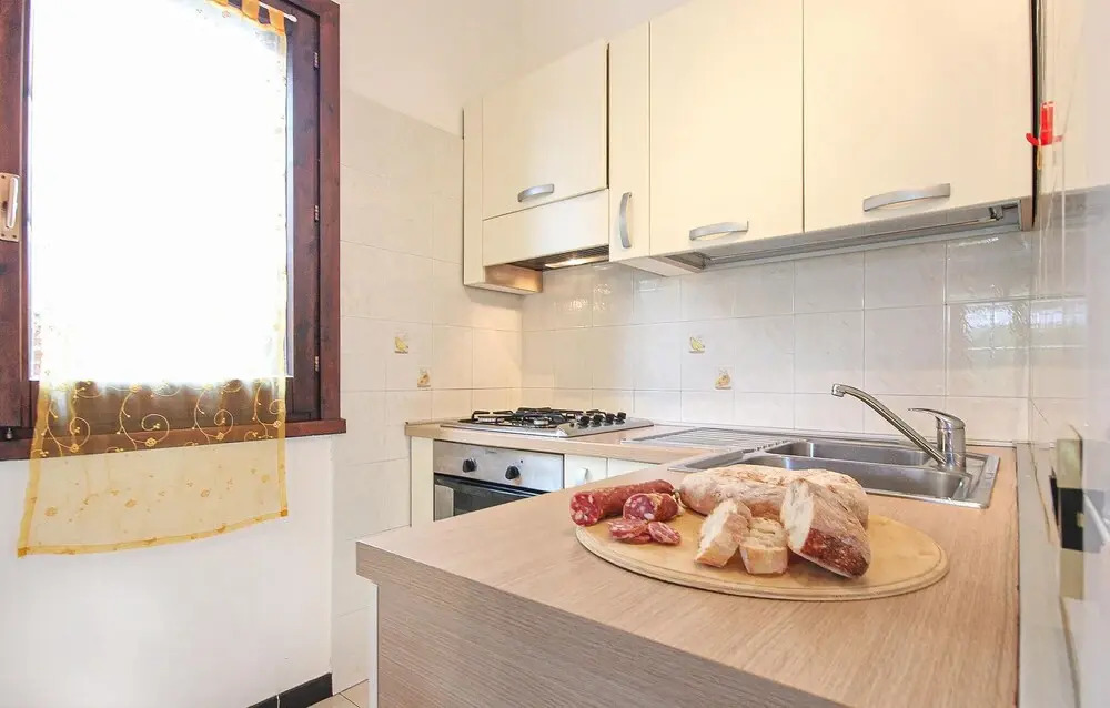 Amazing Apartment in Costa Rei -ca- With 2 Bedrooms and Wifi