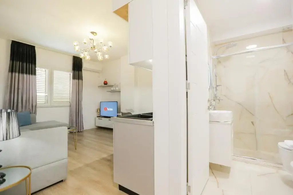 Miku Apartment-Amazing 1BD At Wilson Squear
