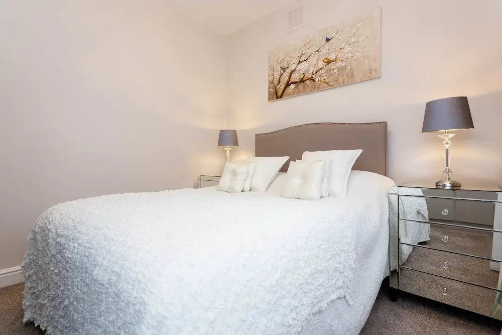 Edgware Elegance