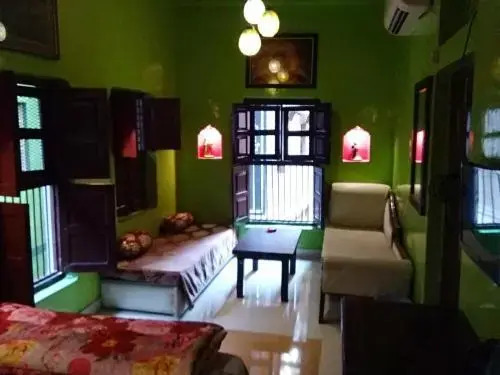 Shiva Guest House