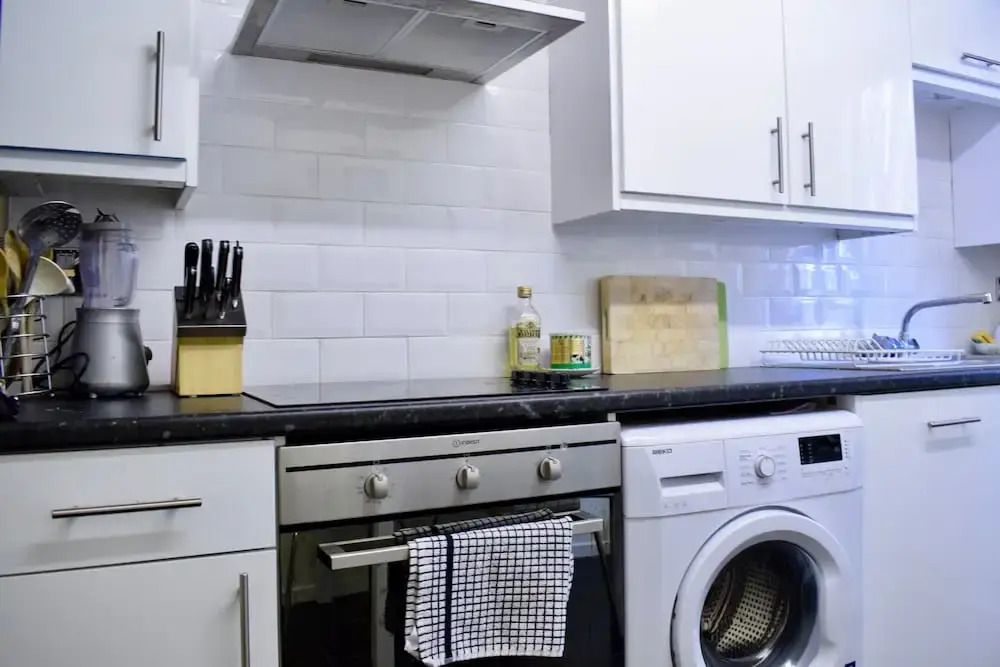 Modern 3 Bedroom Flat in Southwark