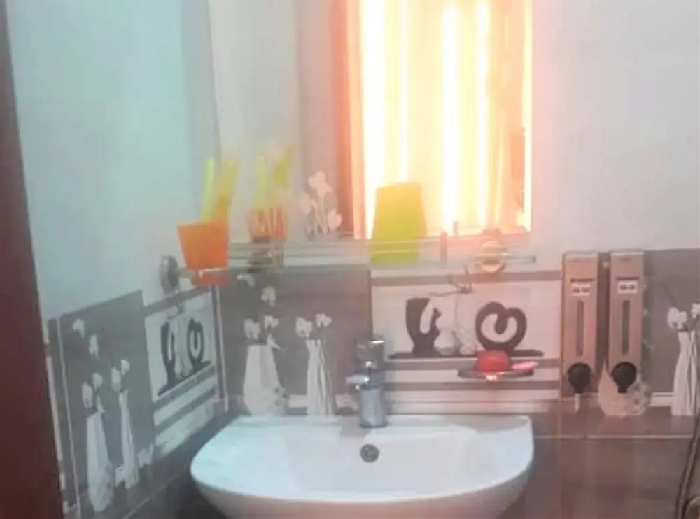 Hoang Uy Motel