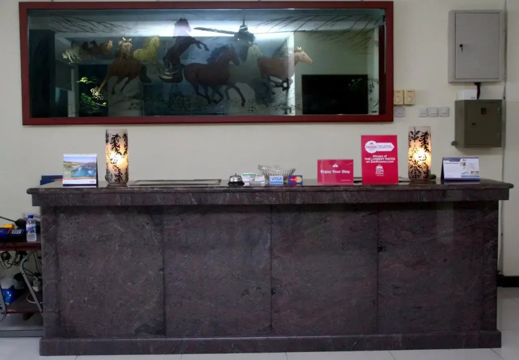 Family Guest House Surabaya