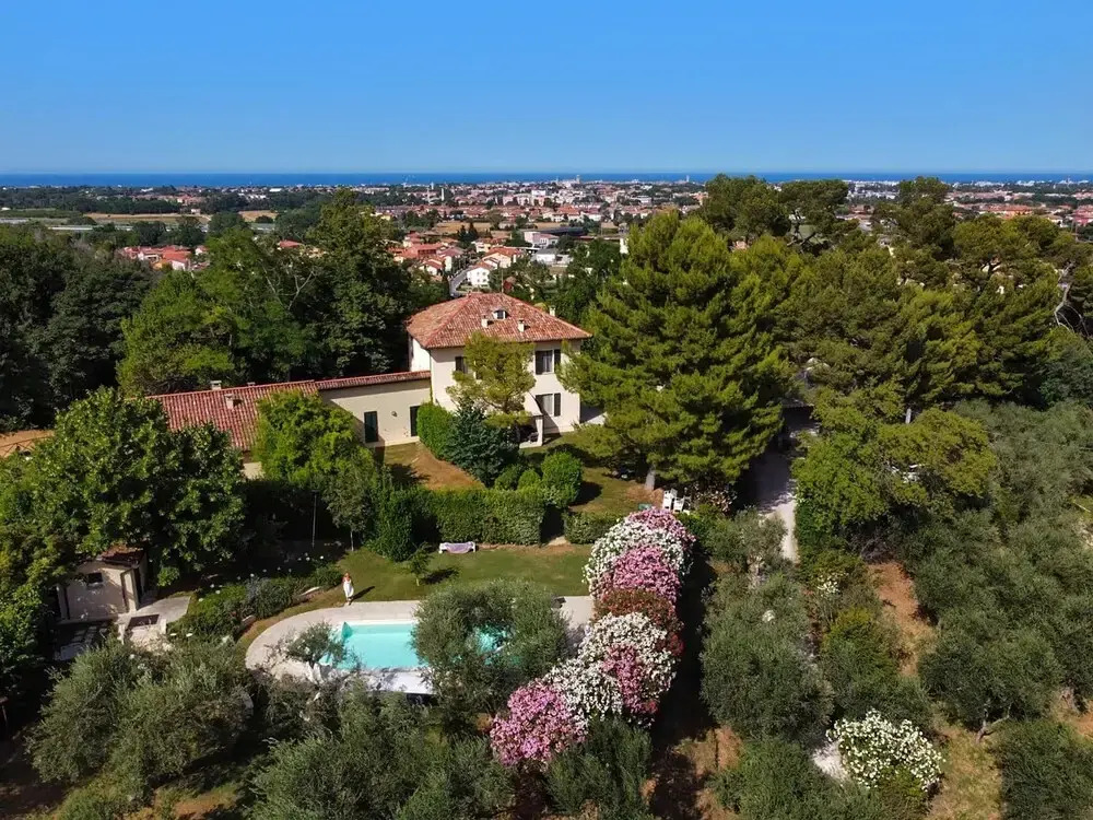 3884 Villa Monacelli by Barbarhouse