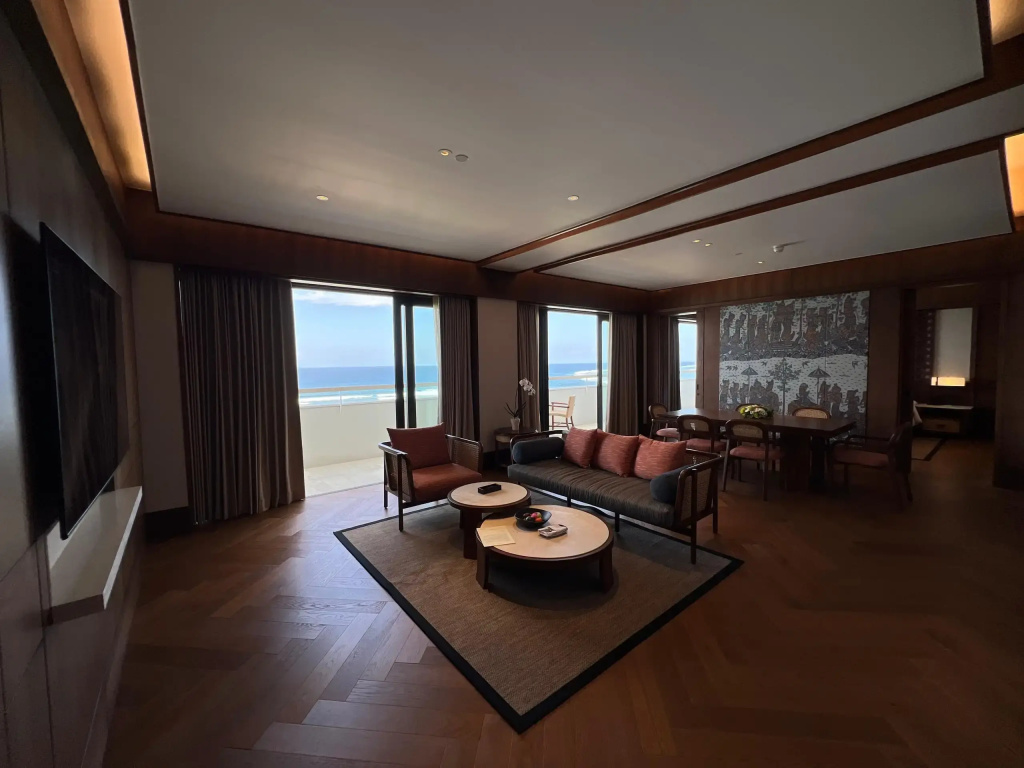 Двухместный люкс Royal (двуспальная кровать) в Отель Bali Beach