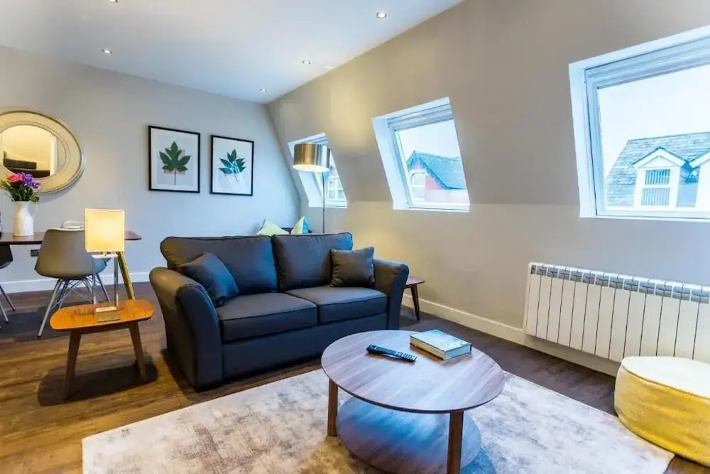 Suite Life Serviced Apartments - Old Town