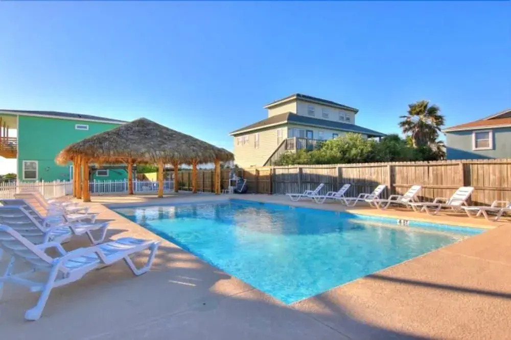Don't Worry Beach Happy 4 Bedrooms 4.5 Bathrooms Home