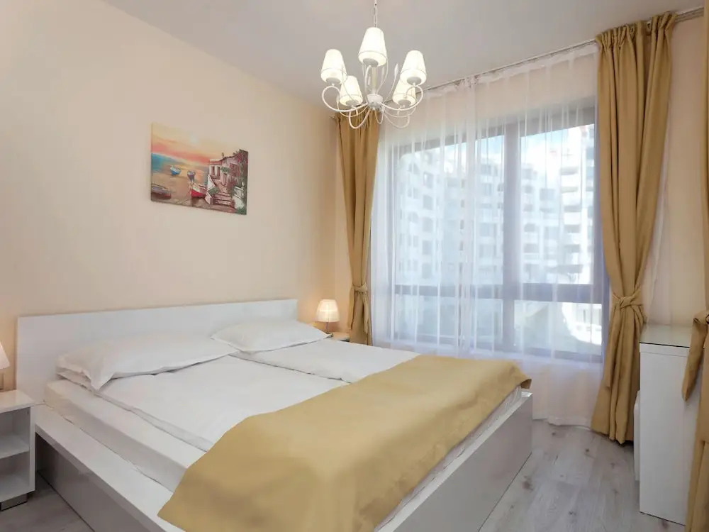 Varna South Bay Apart Complex