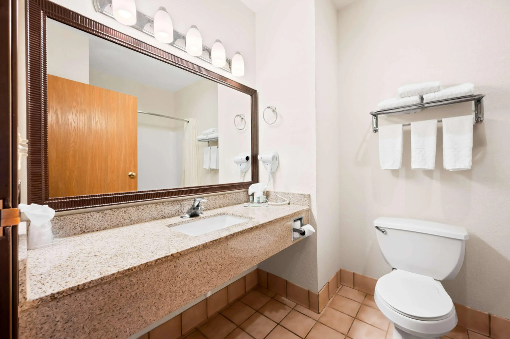 Best Western Annawan Inn