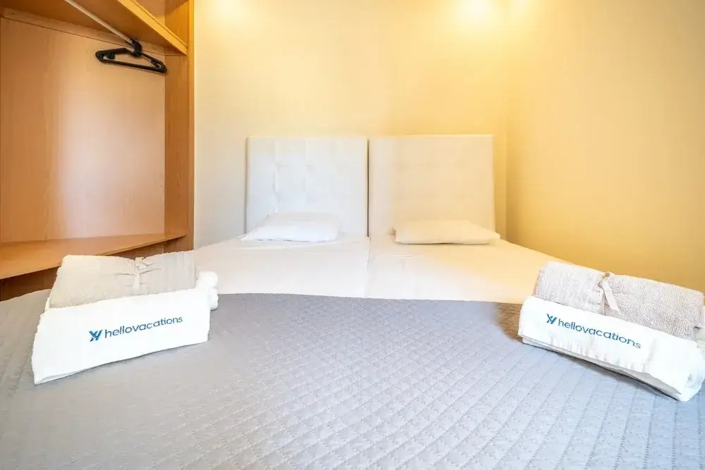 Mourabel Apartment - S by Hellovacations