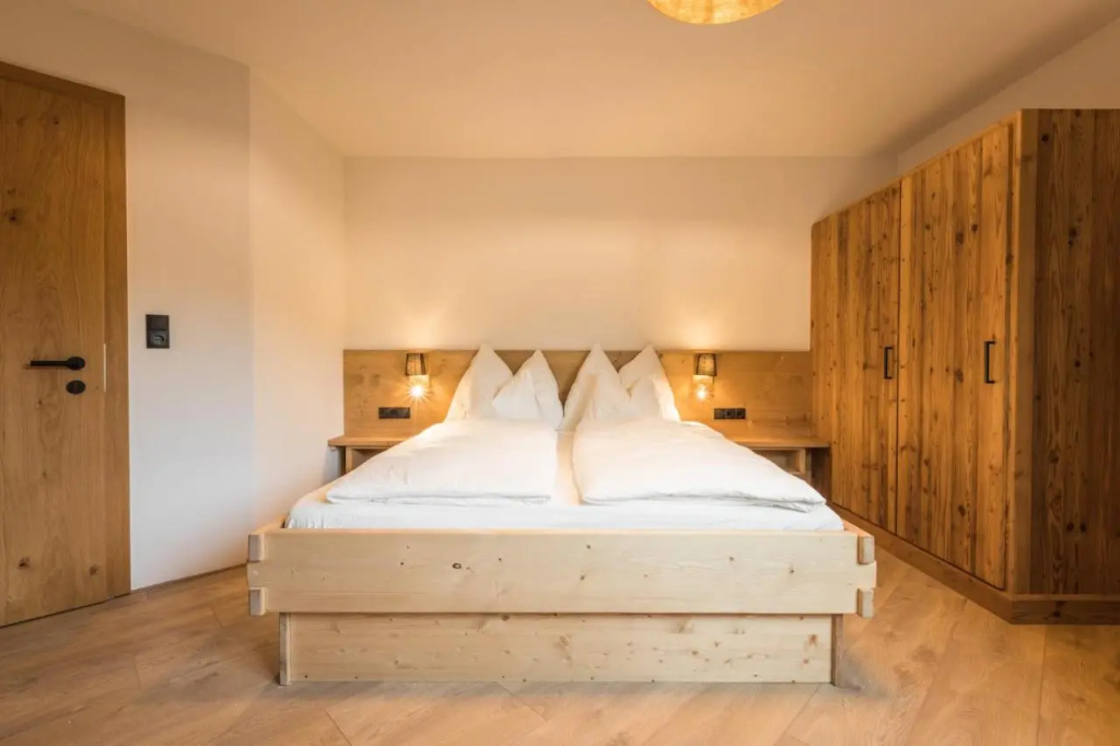Lodge7 by Woods Lodge