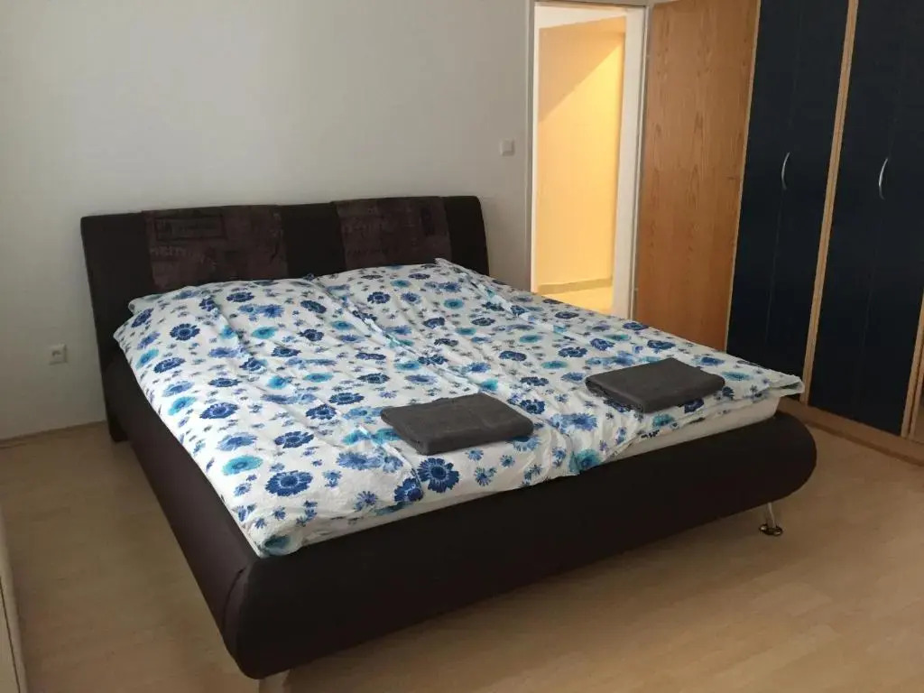 1030 Cozy apartment 2 - 8min to city center