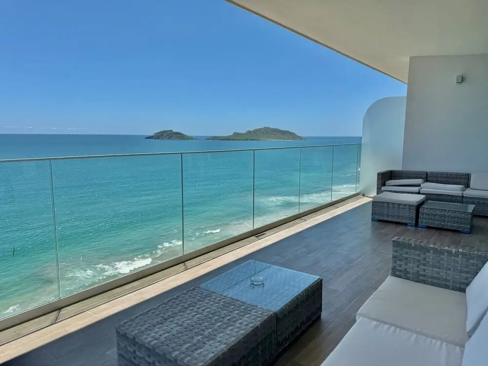 Cristal bay Apartments