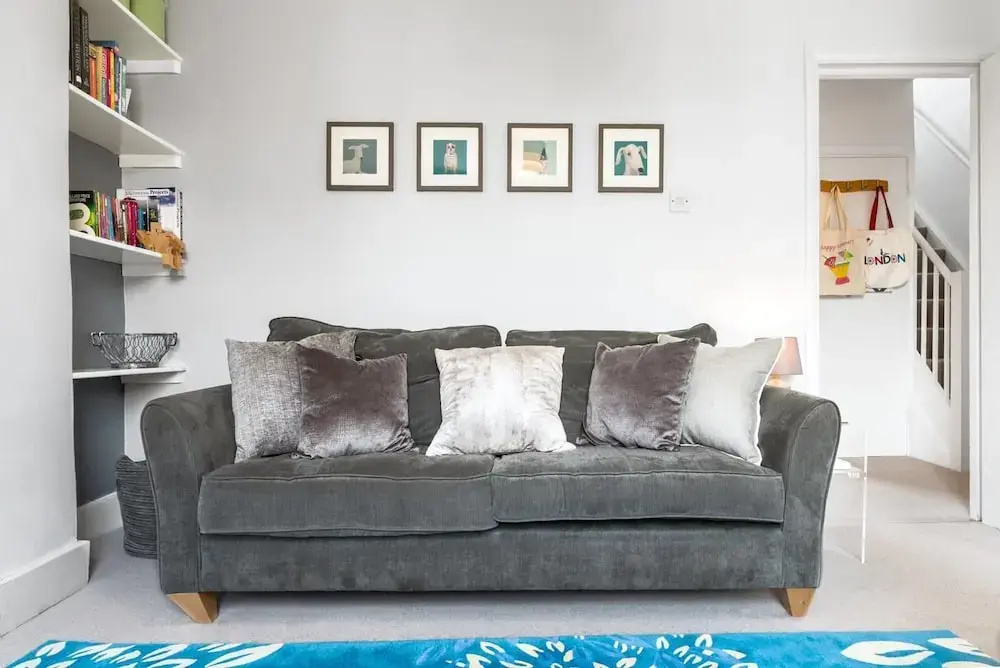 Bright Large Home in Clapham, Sleeps 8!