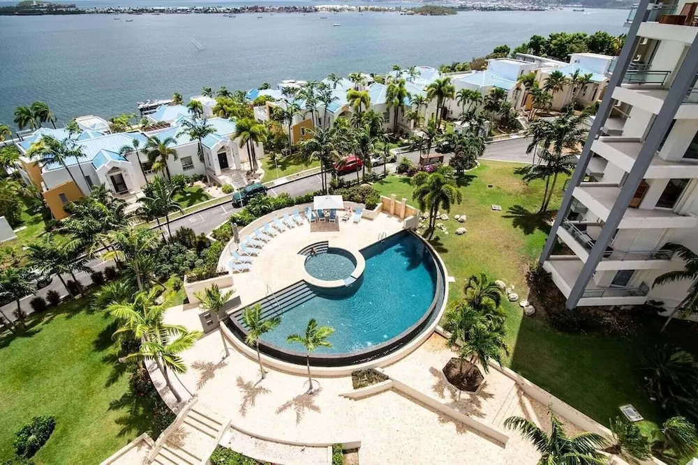 Lovely 3-bed Apartment in Maho