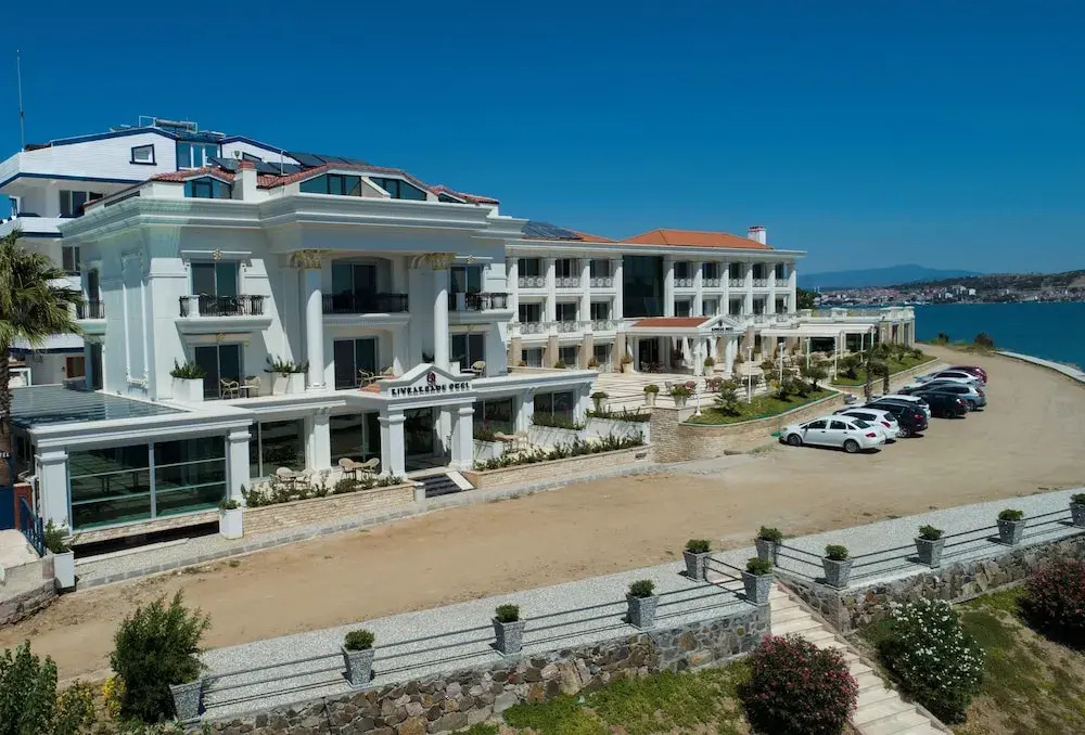 Kıvrakzade Otel