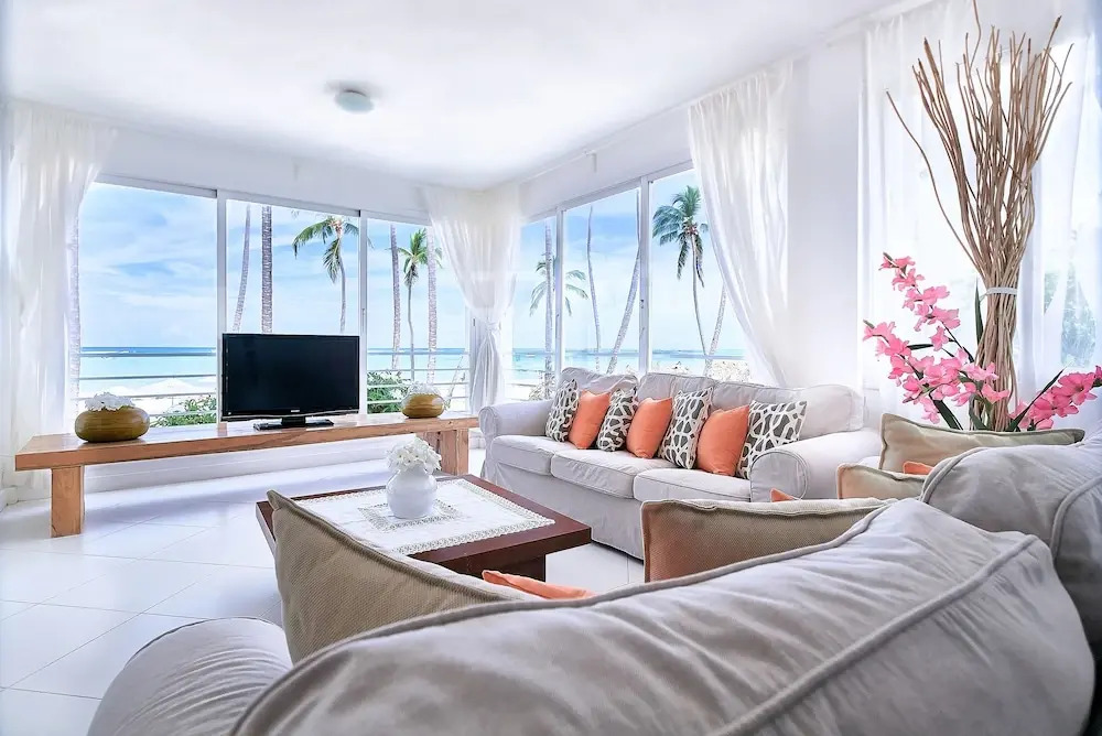 Everything Punta Cana - Top Beachfront