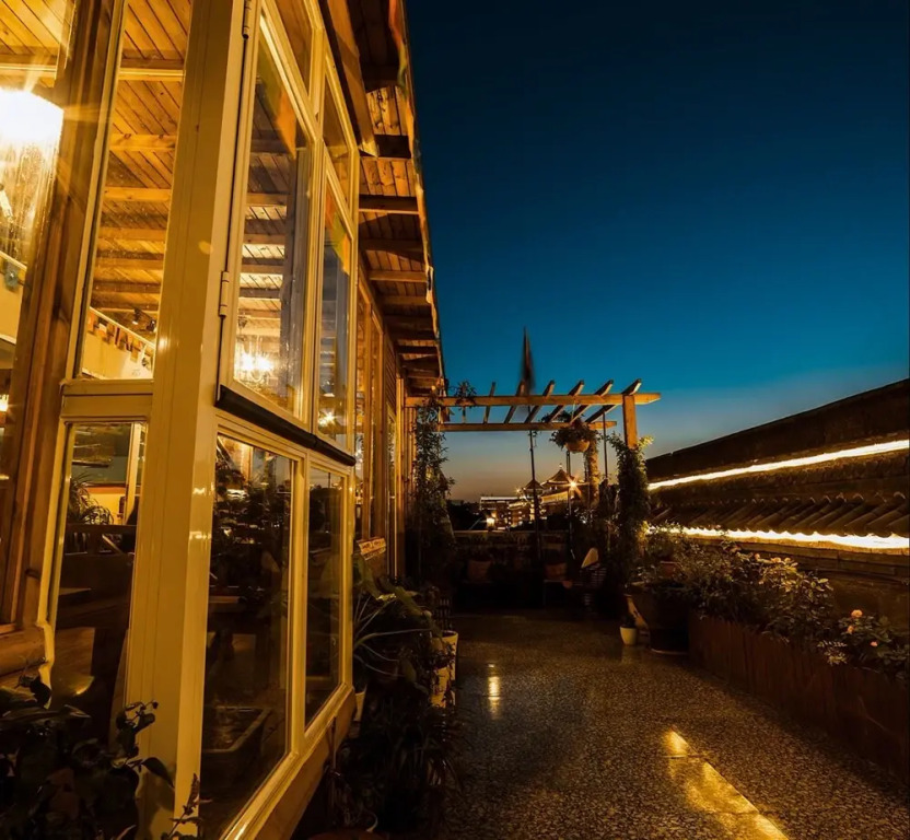 Zerg Backpackers Youth Hostel