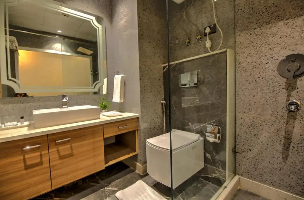Hotel 91 Huda City Centre