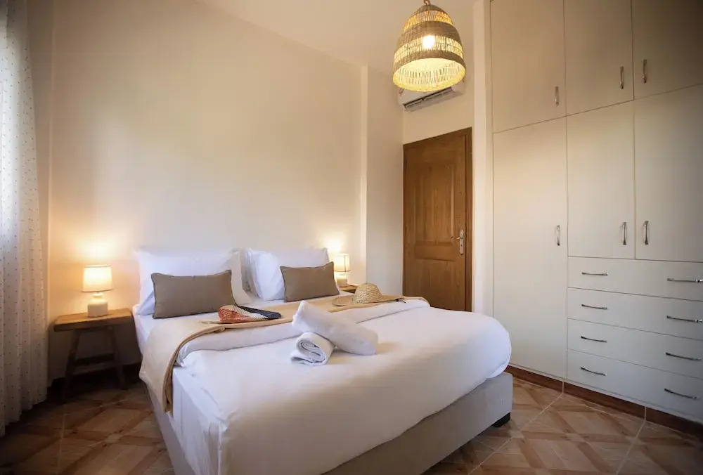 Akl - Chic Apartments & Balconies in Batroun