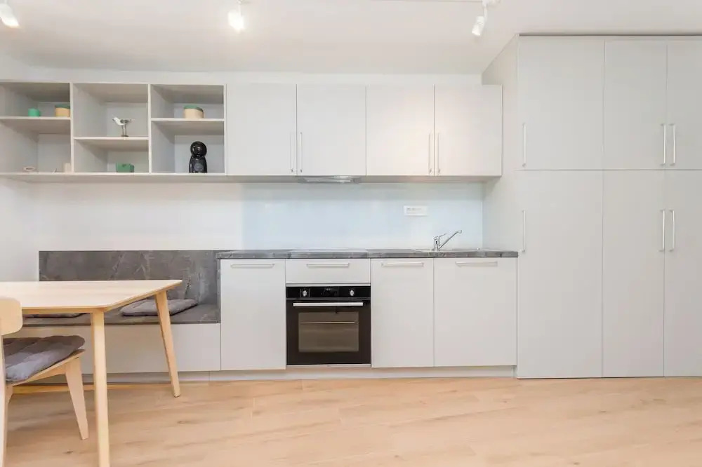 Premium City Center Apartment Tartini 2