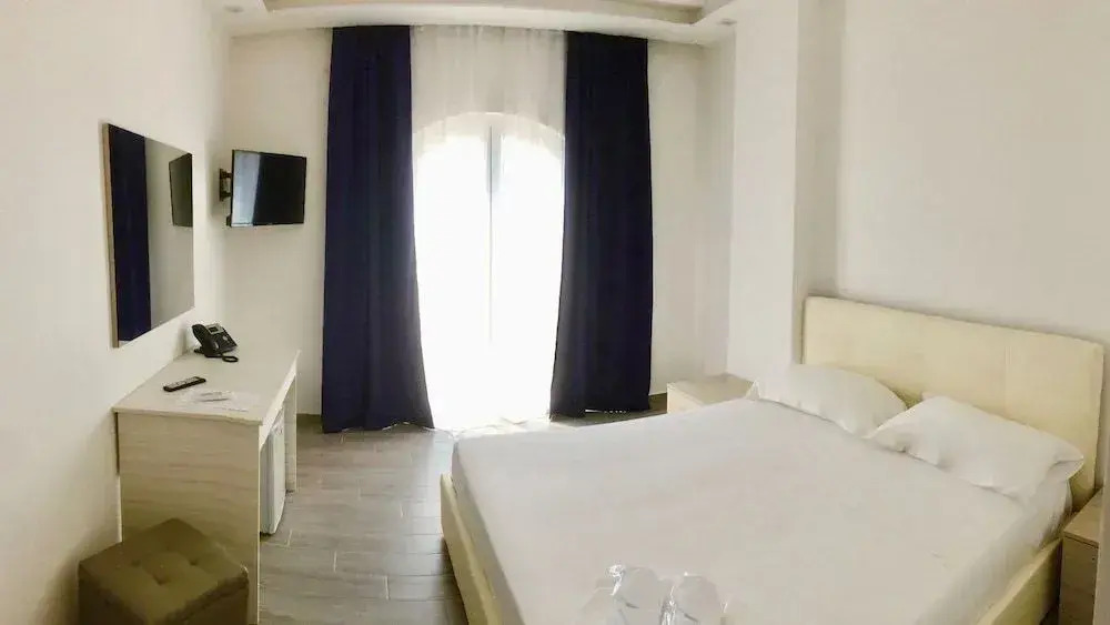 Klaton Beach Hotel