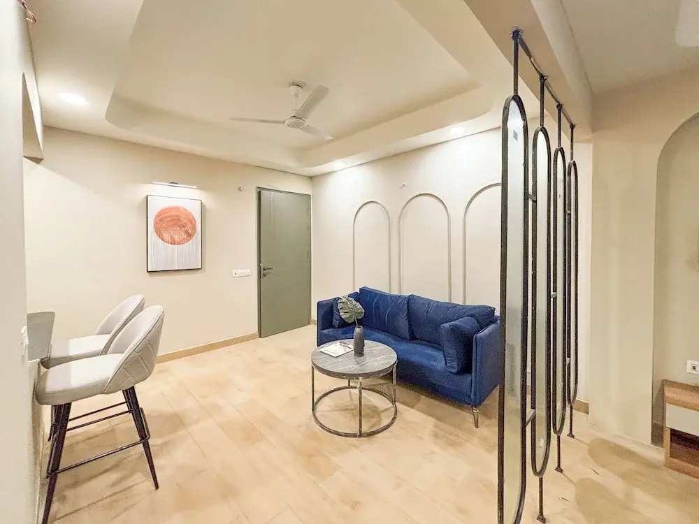 Housr 1 BHK Apartment Sector 42 Gurgaon