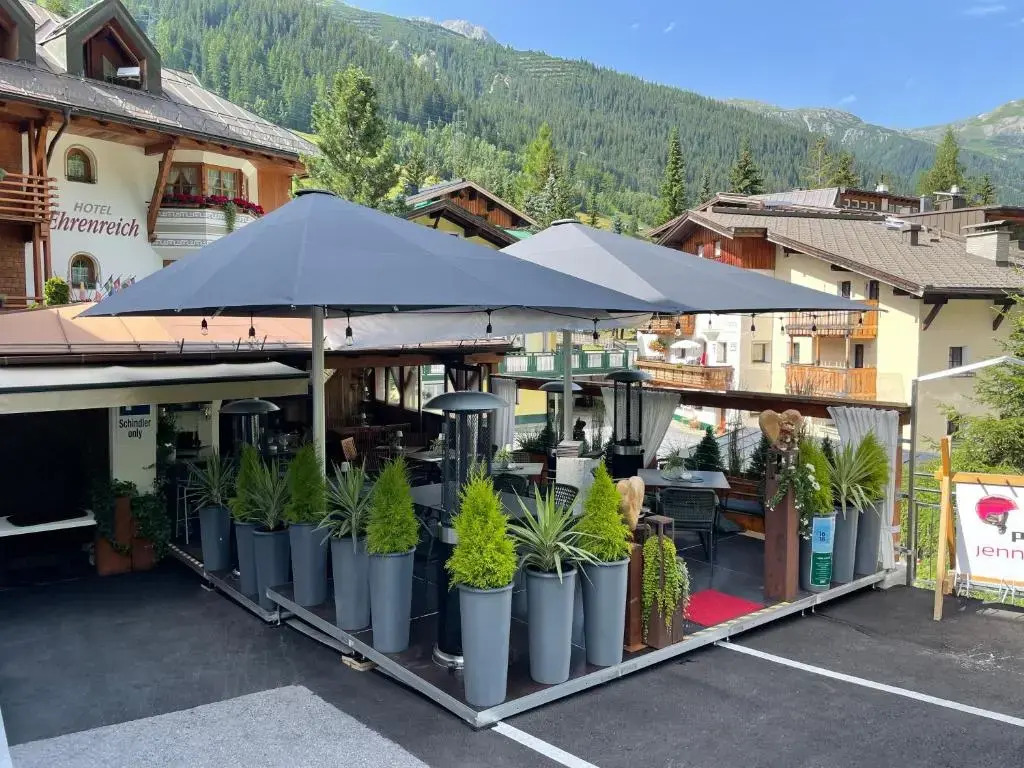 Schindler "Bed & Food Experience"
