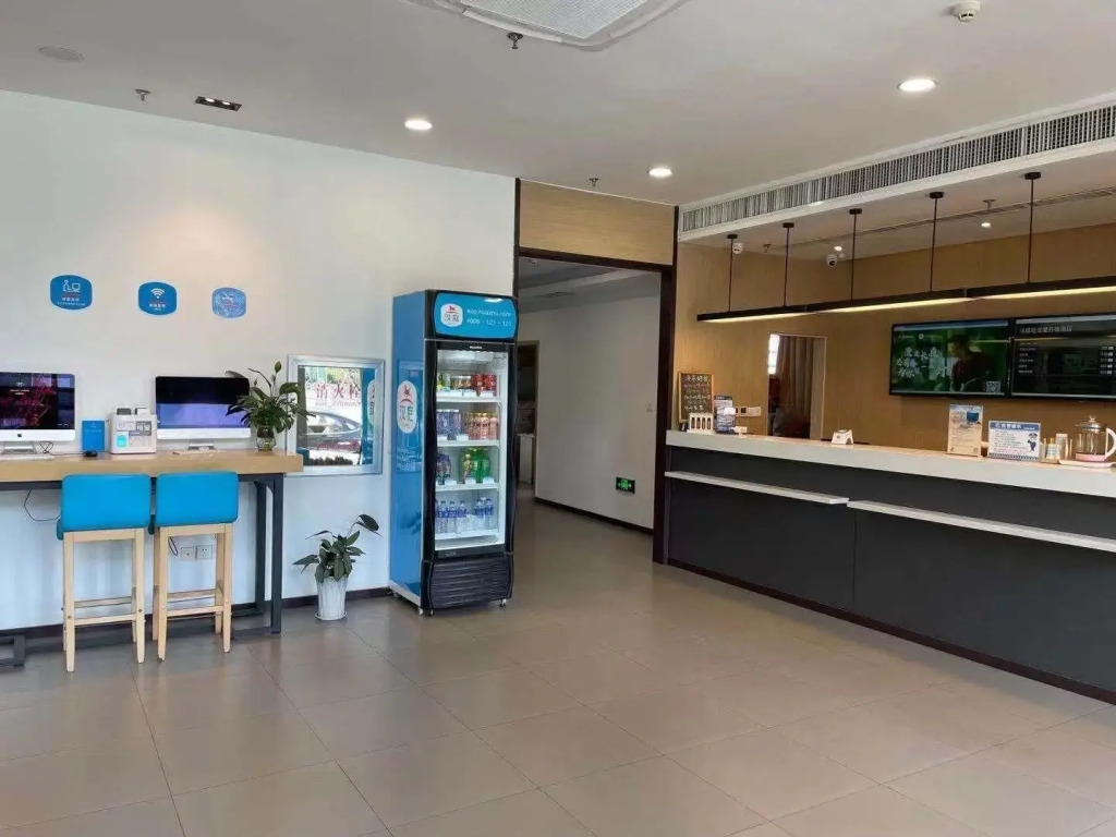 Hanting Hotel Yanji Aidan Road