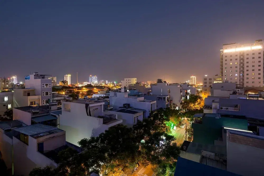 Marinas Penthouse Close To Popular Attractions