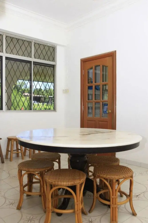 Pulutan Heritage House