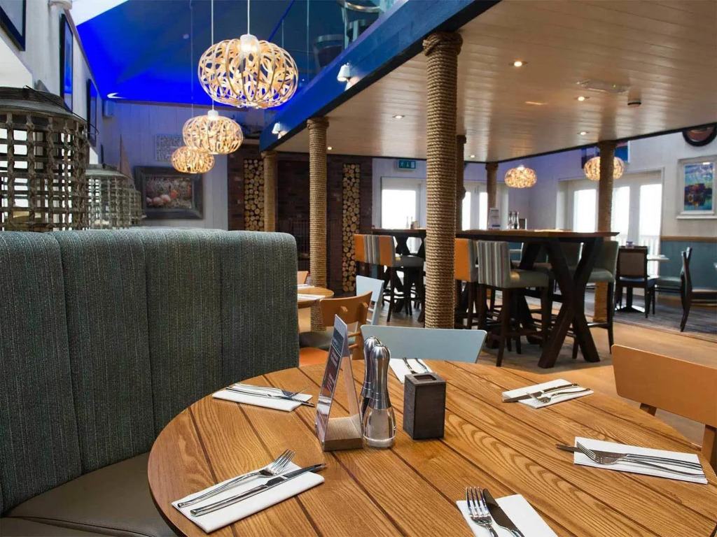 The Waterside Hotel