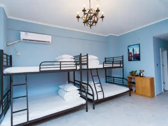 Yunduo E-sports Hotel (Zhumadian Huanghuai College)