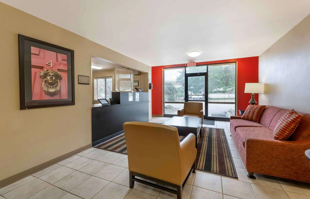 Suburban Studios Copley Akron West