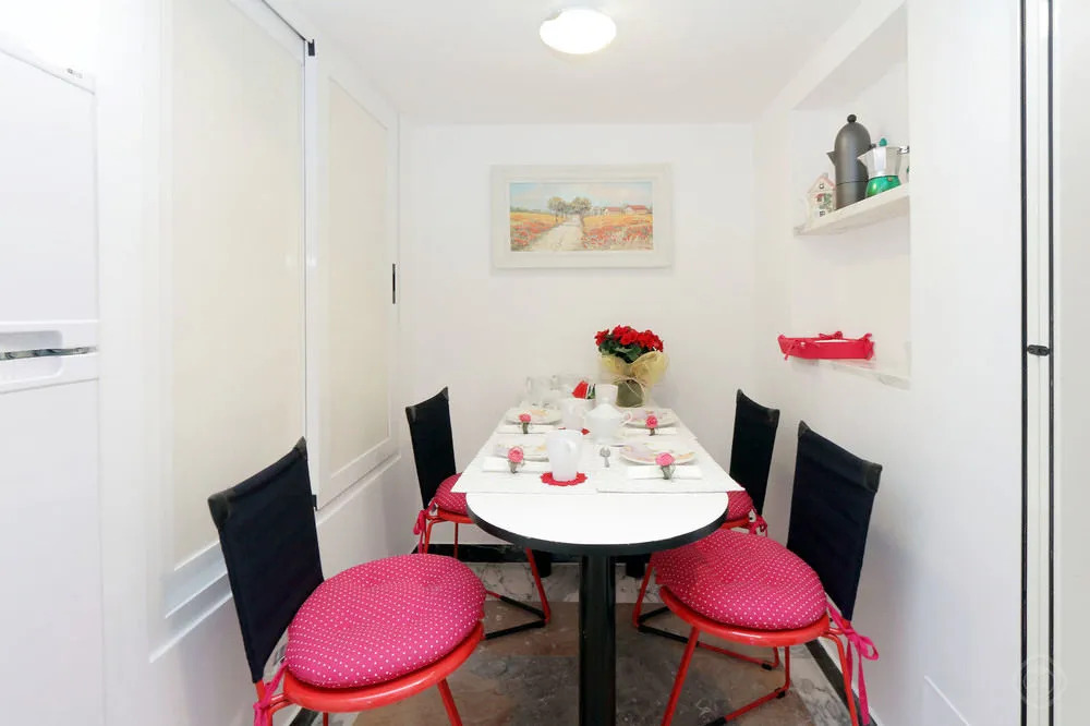 Coloseum apartments-St.John Lateran area