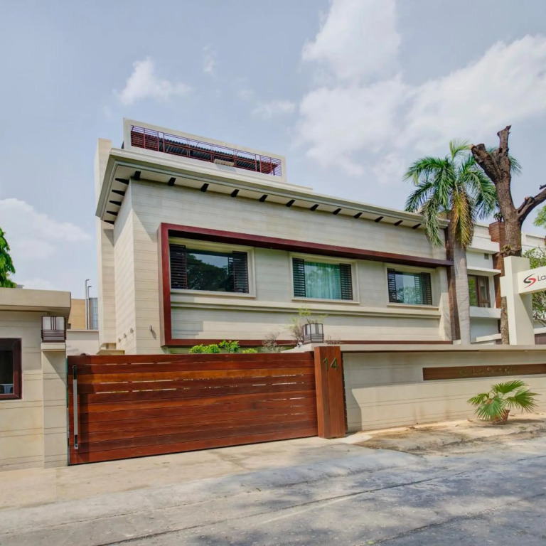 Hotel LaSagrita,Sunder Nagar