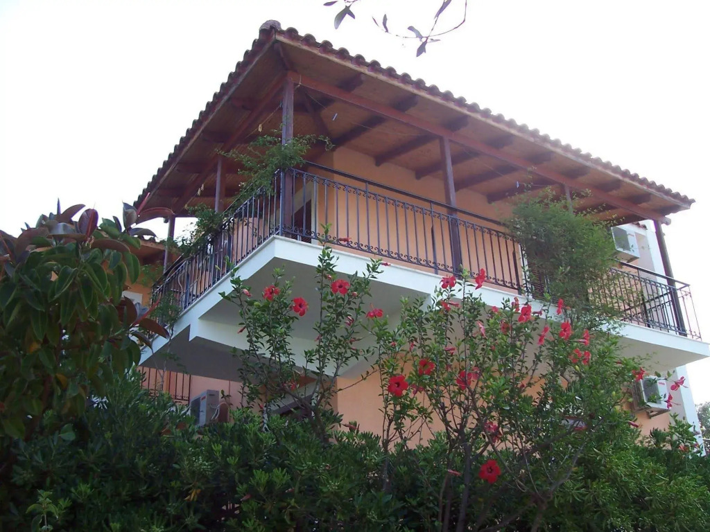 Manolia Studios