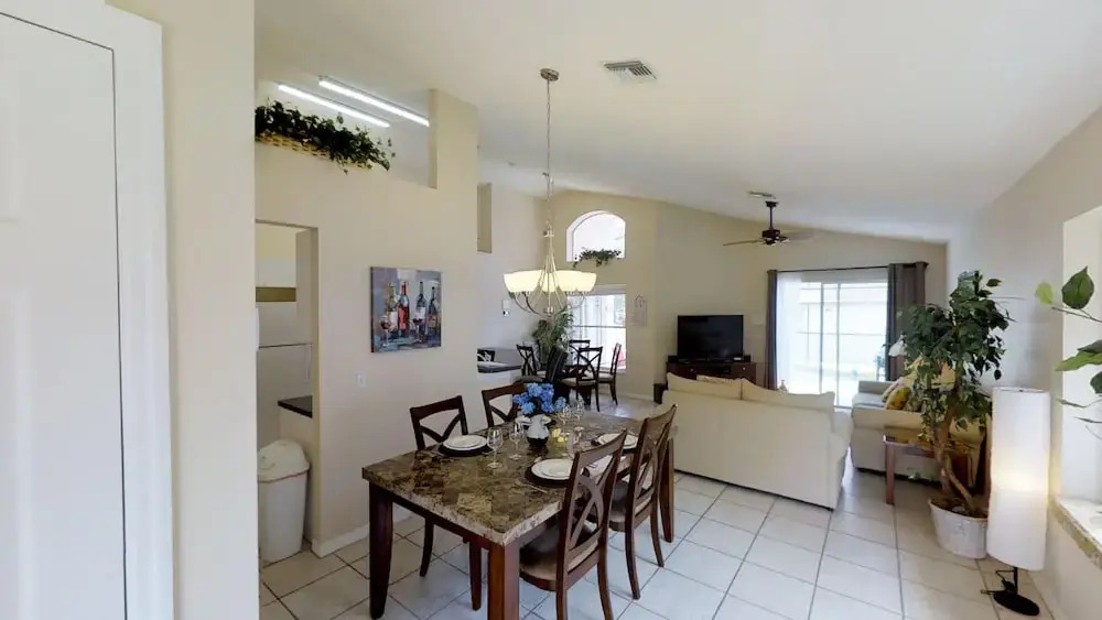Lake Berkley Resort 4 Bedroom Vacation Home with Pool 1520