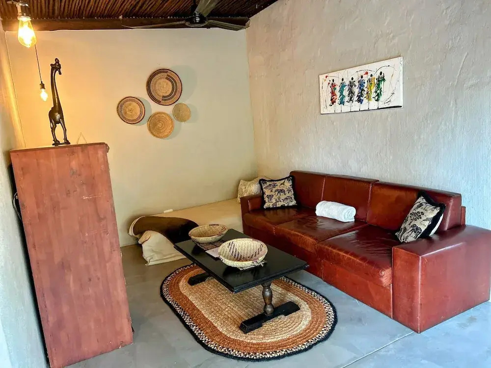 Leadwood Tree Safari Lodge