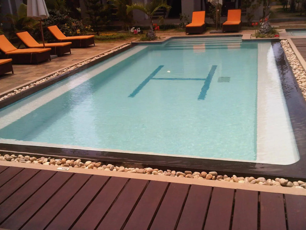 Grand Bay Suites