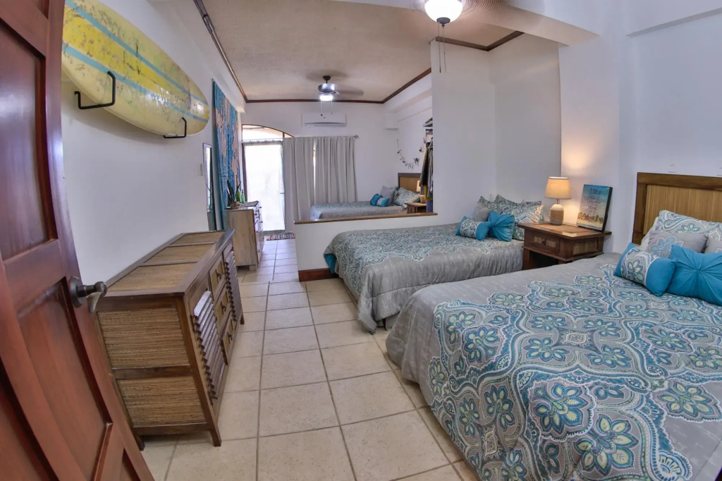 5mins to Marina-oceanview-full Kitchen-pool-ac-gym Presidential Suites 4