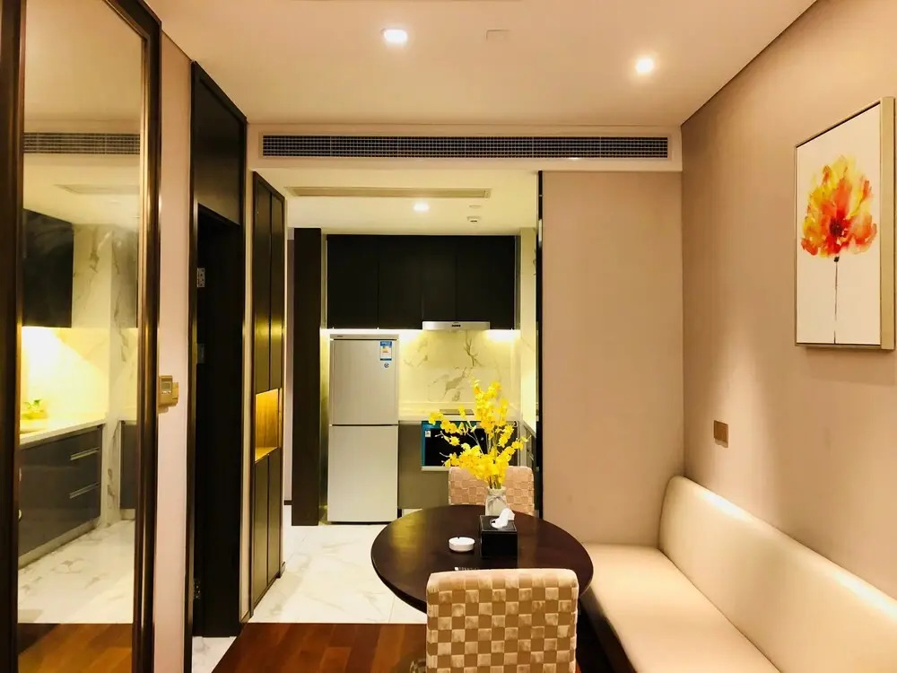 Suzhou Artrip Holiday Hotel