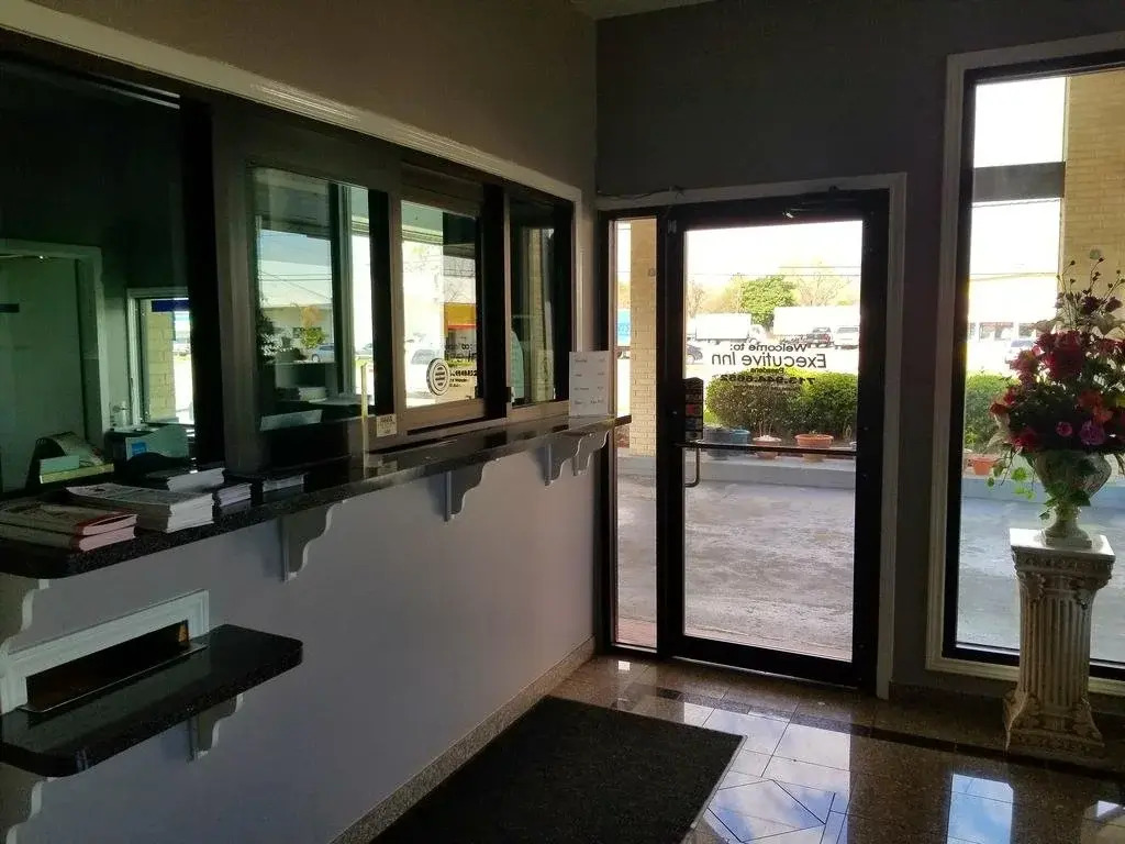 Executive Inn